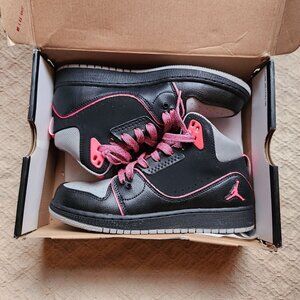 Jordan 1 Flight 2 GG Black/Hyper Pink/Wolf Grey Size 4.5Y Youth Basketball Shoes